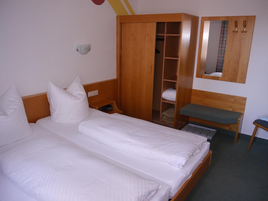 Gasthof Hotel Adler Inneringen Номер фото