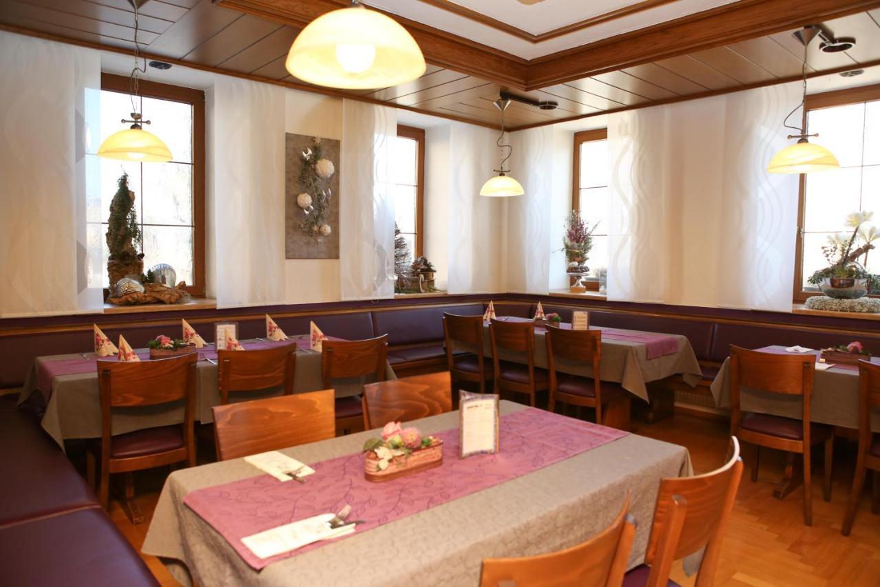 Gasthof Hotel Adler Inneringen Экстерьер фото